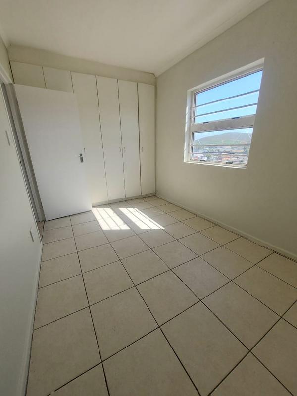 To Let 1 Bedroom Property for Rent in Cloetesville Western Cape